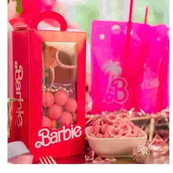 Barbie Vibrant Pink Gift Boxes - Picture 5 of 5